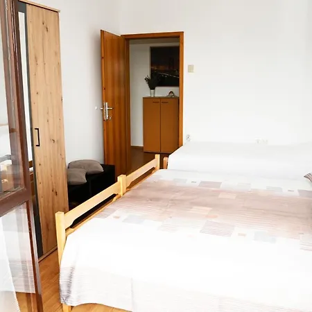 Apartma Cuk Dutovlje