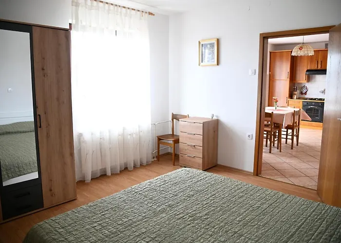 Apartma Cuk *